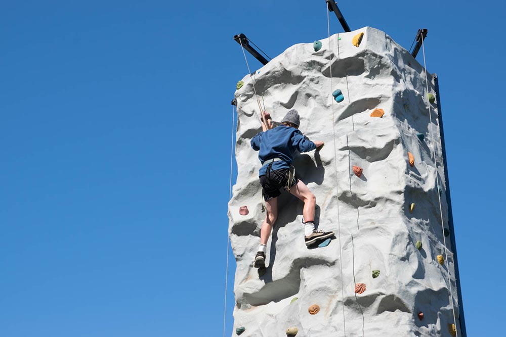 Rock Climbing Walls For Hire In Adelaide And Suburbs Rock About